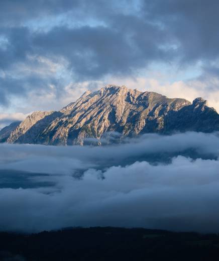 Karwendel im Nebel in Österreich