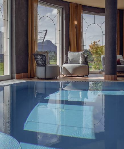 Schwimmbad im Posthotel Erlerwirt