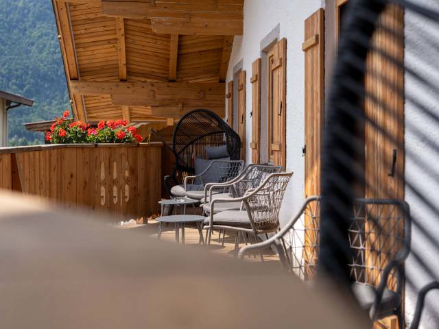 Terrasse Kirchdachlounge im Erlerwirt